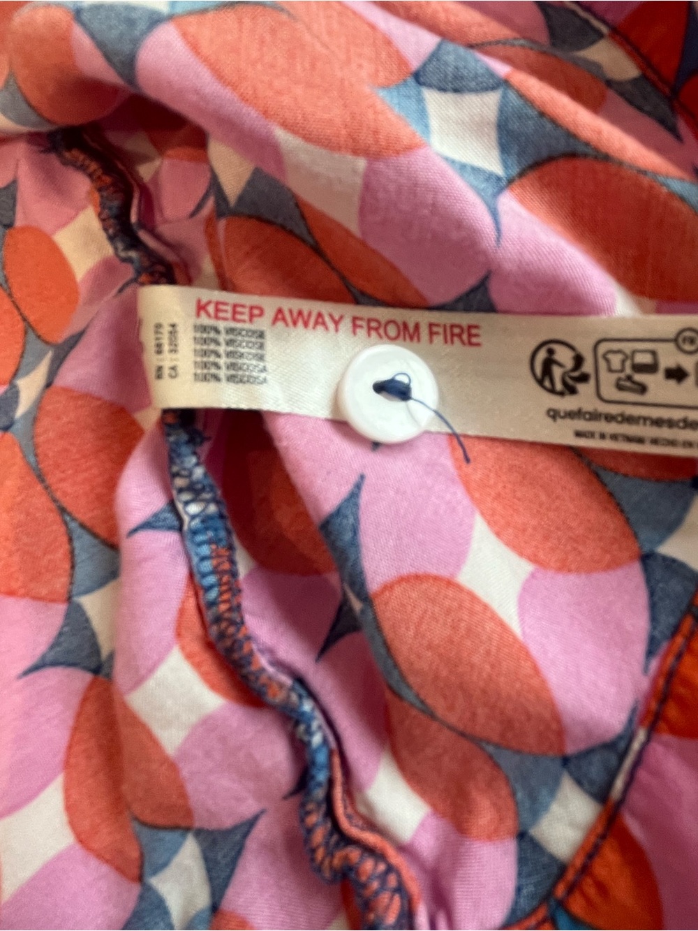 Anthropologie Women’s Short Pajama Set in Coral Pink Geometric Print size L/XL - Picture 6 of 6